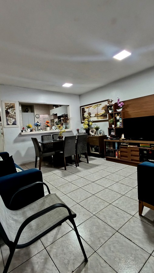 Casa, 3 quartos, 135 m² - Foto 1