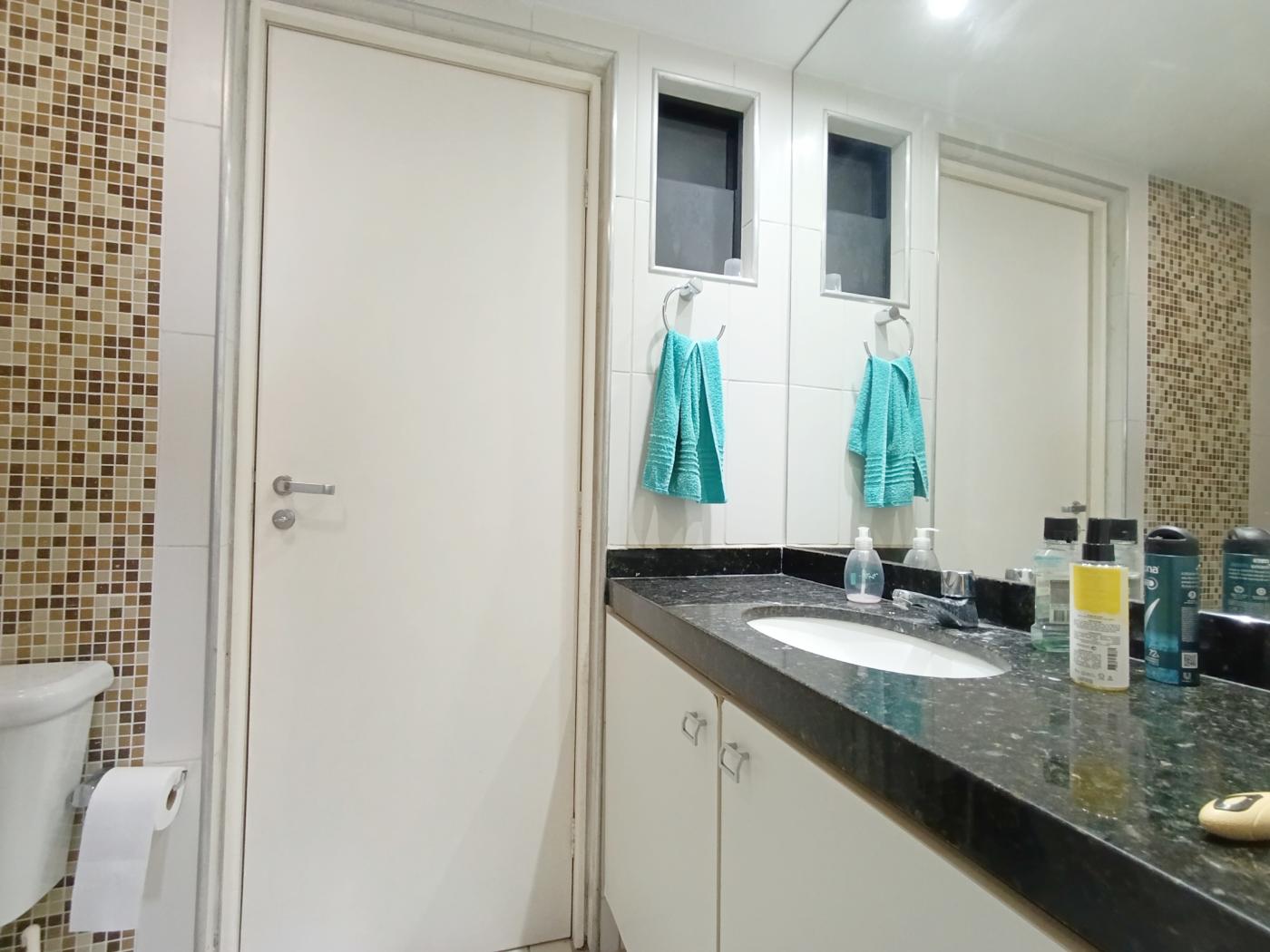 Apartamento à venda com 2 quartos, 65m² - Foto 12
