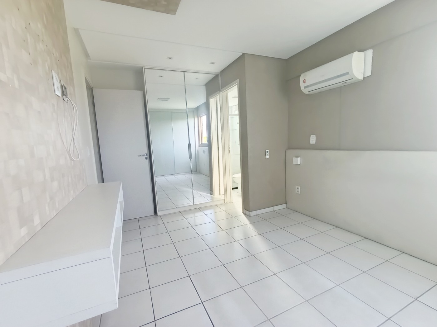 Apartamento à venda com 3 quartos, 82m² - Foto 12