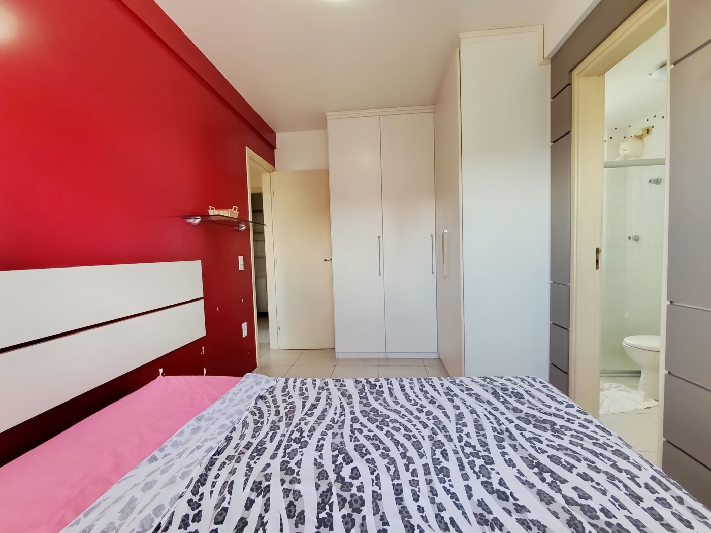 Apartamento à venda com 3 quartos, 75m² - Foto 17