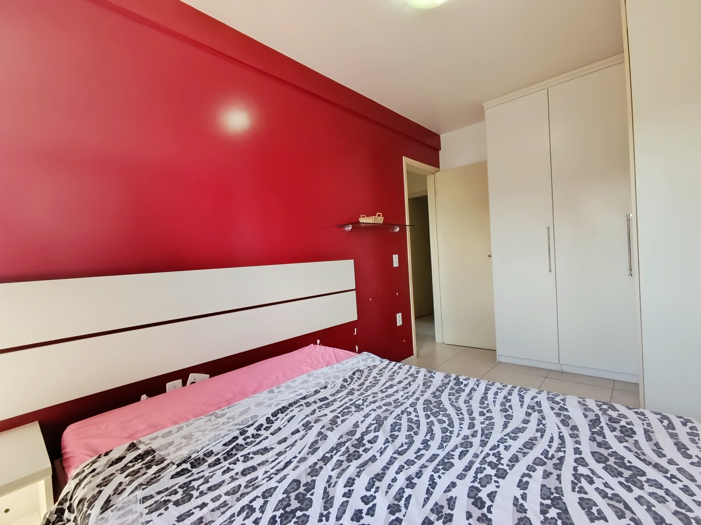 Apartamento à venda com 3 quartos, 75m² - Foto 18