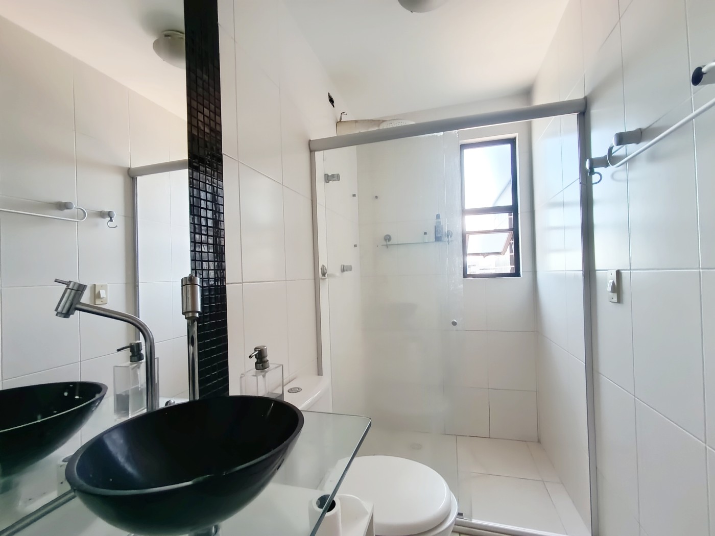 Apartamento à venda com 3 quartos, 75m² - Foto 25