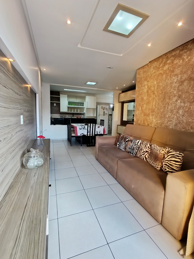 Apartamento à venda com 3 quartos, 75m² - Foto 1