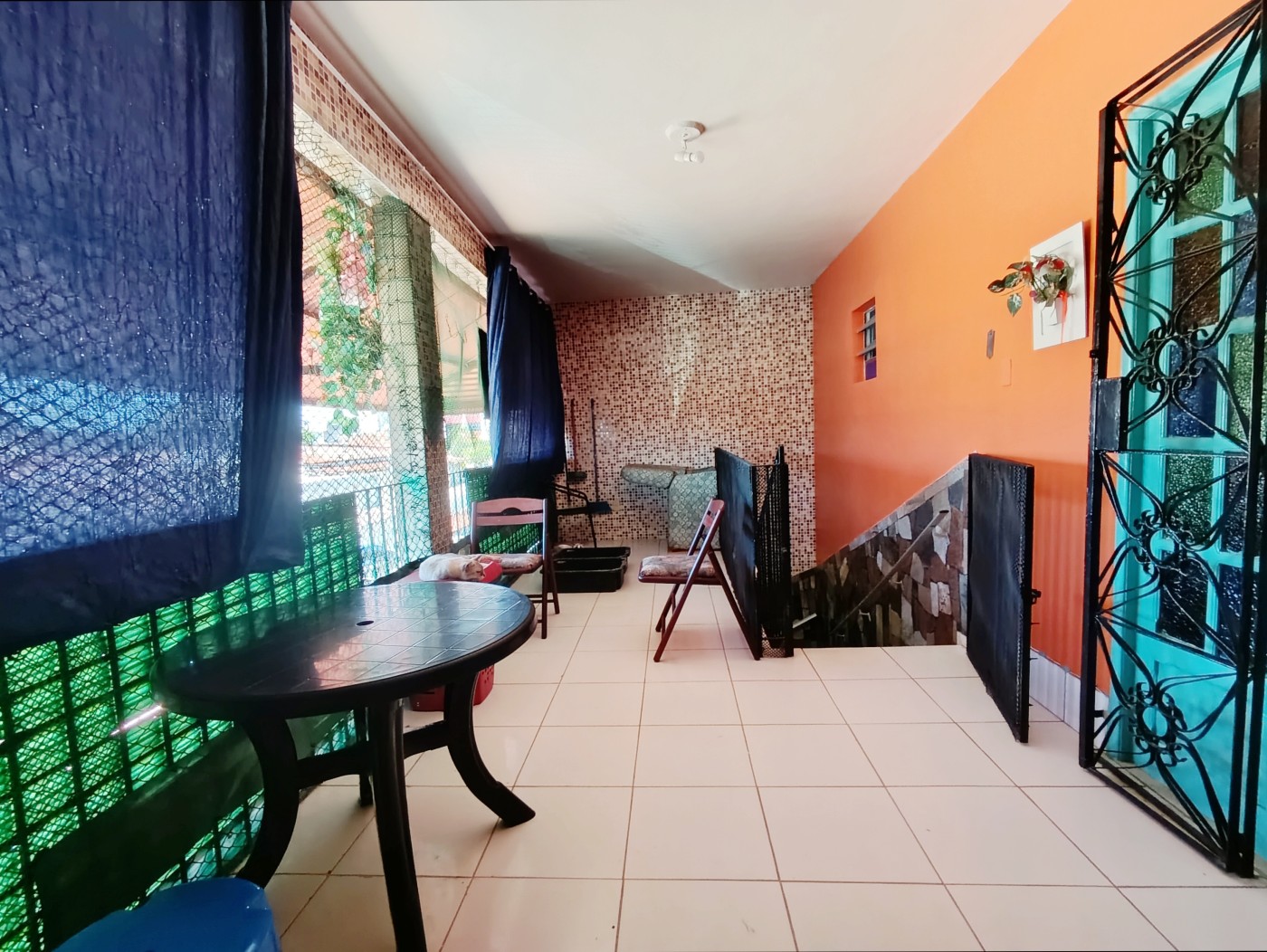 Casa à venda com 2 quartos, 209m² - Foto 1