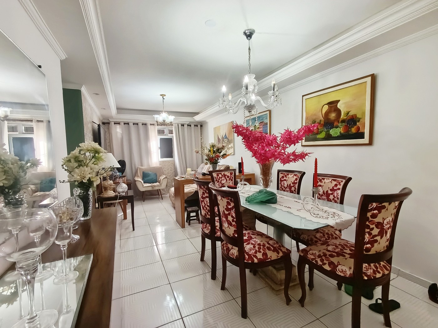 Apartamento à venda com 3 quartos, 74m² - Foto 1