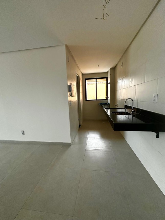 Apartamento à venda com 3 quartos, 77m² - Foto 4