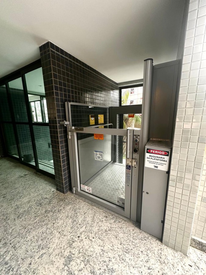 Apartamento à venda com 3 quartos, 77m² - Foto 22
