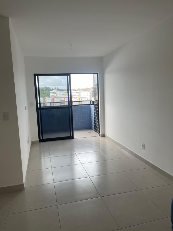 Apartamento à venda com 2 quartos, 63m² - Foto 12