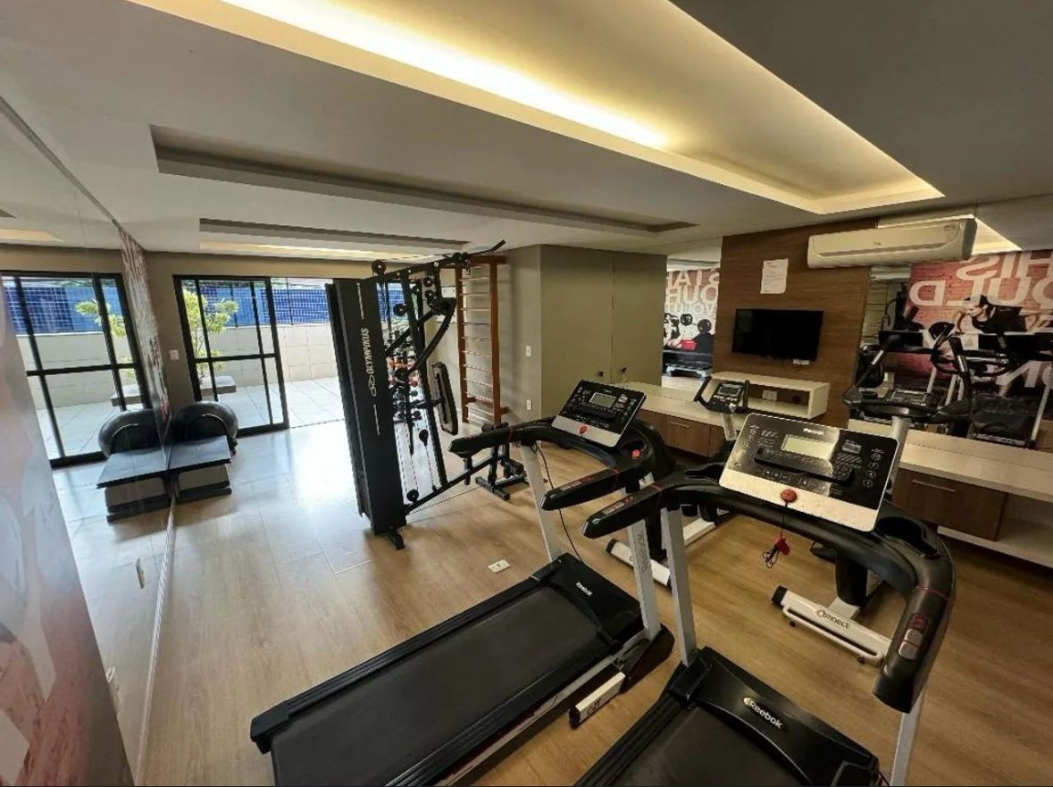 Apartamento à venda com 1 quarto, 42m² - Foto 12