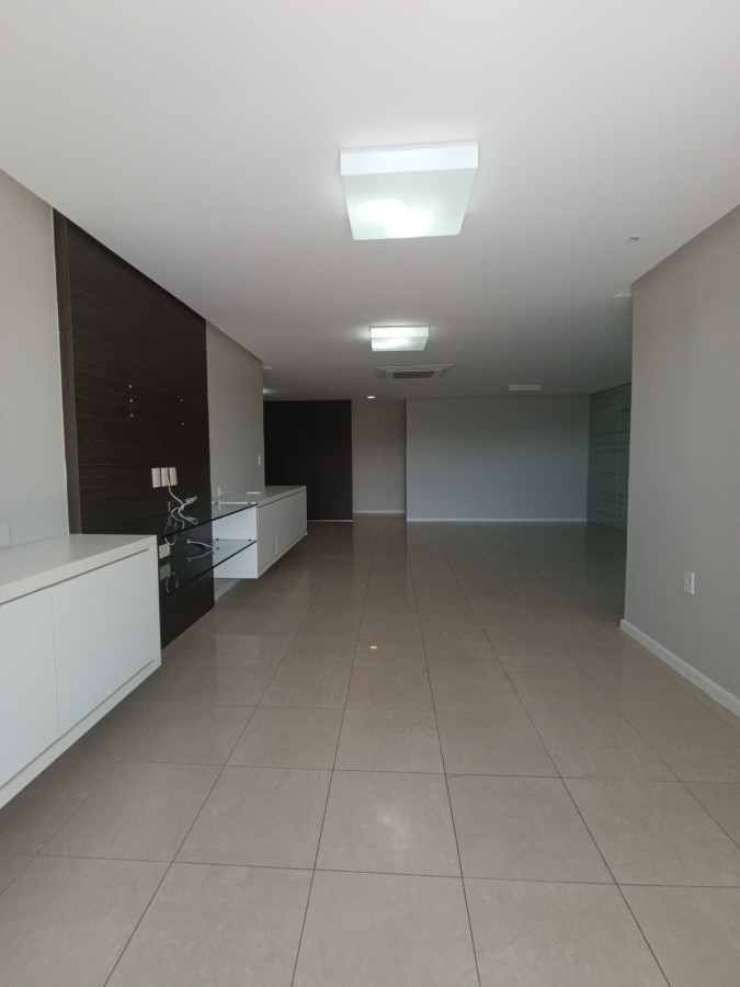 Cobertura à venda com 4 quartos, 310m² - Foto 6