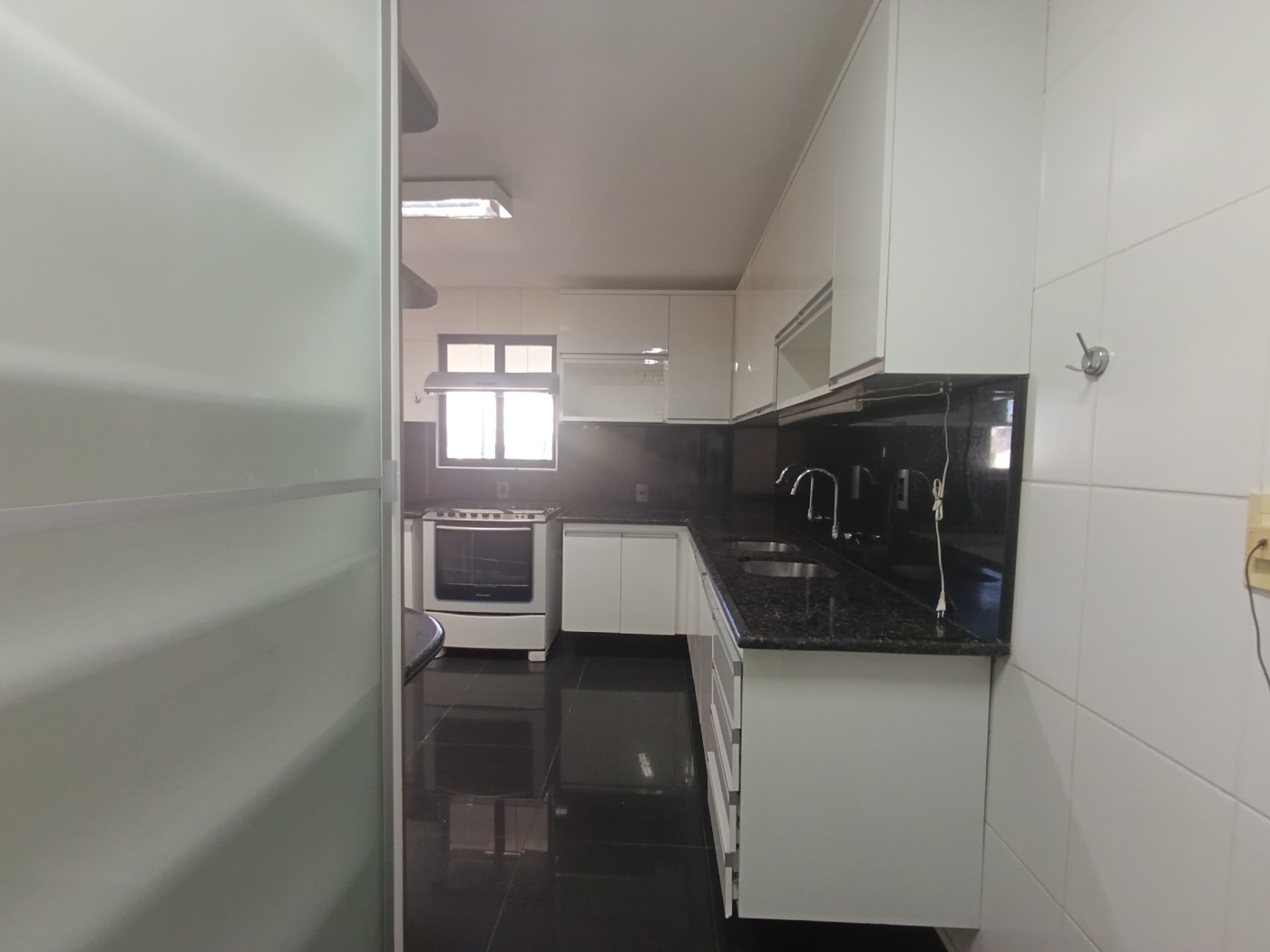 Cobertura à venda com 4 quartos, 310m² - Foto 7