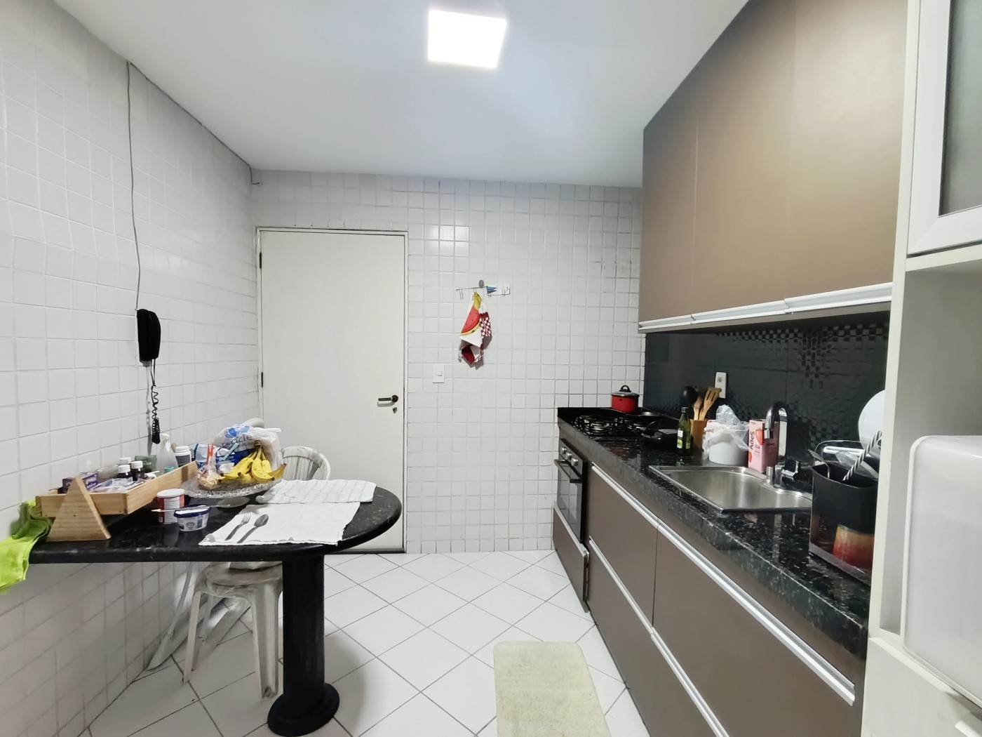 Apartamento à venda com 3 quartos, 85m² - Foto 3