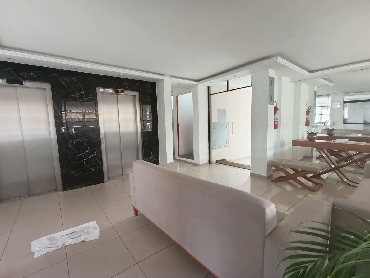 Apartamento à venda com 3 quartos, 85m² - Foto 19