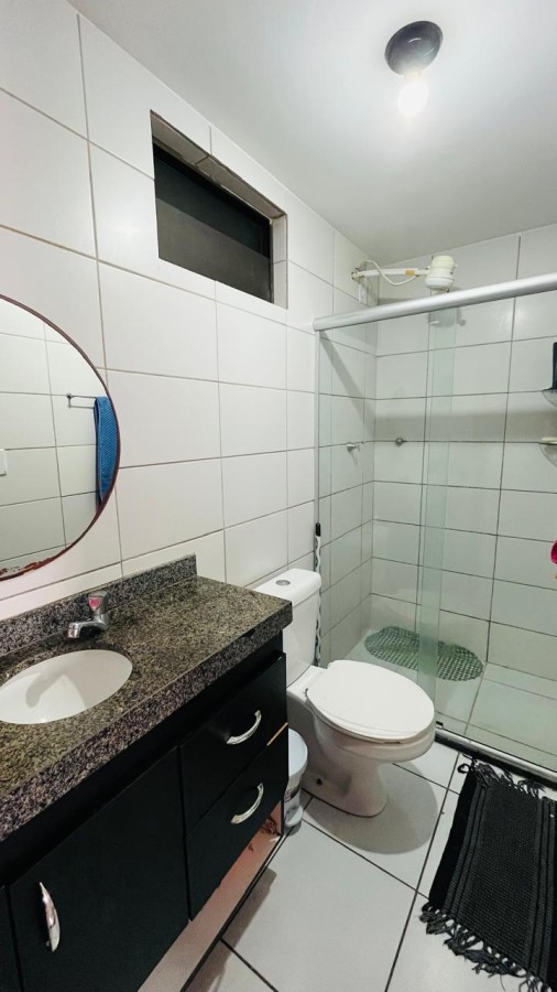 Apartamento à venda com 2 quartos, 64m² - Foto 1