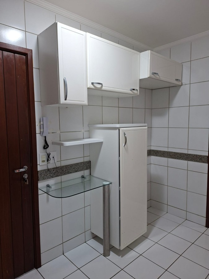 Apartamento à venda com 3 quartos, 85m² - Foto 10
