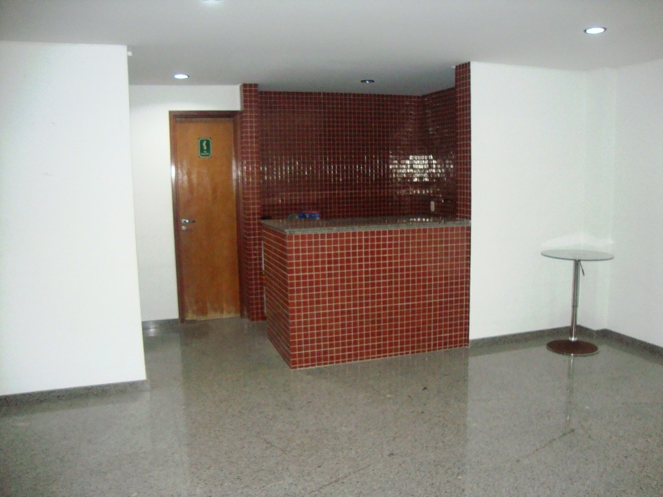 Apartamento à venda com 3 quartos, 85m² - Foto 8