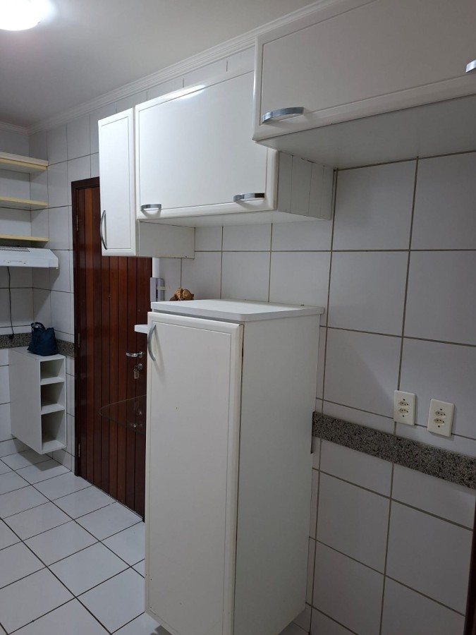 Apartamento à venda com 3 quartos, 85m² - Foto 15