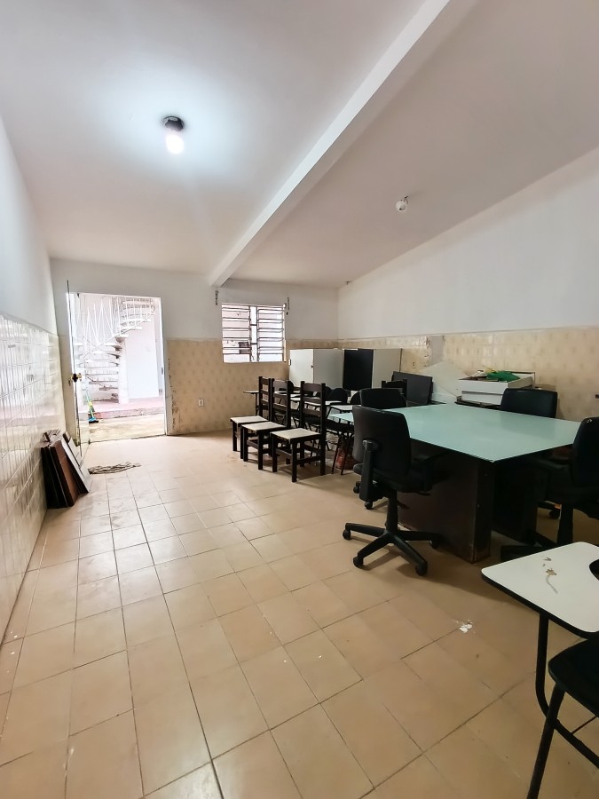 Casa à venda com 3 quartos, 160m² - Foto 12