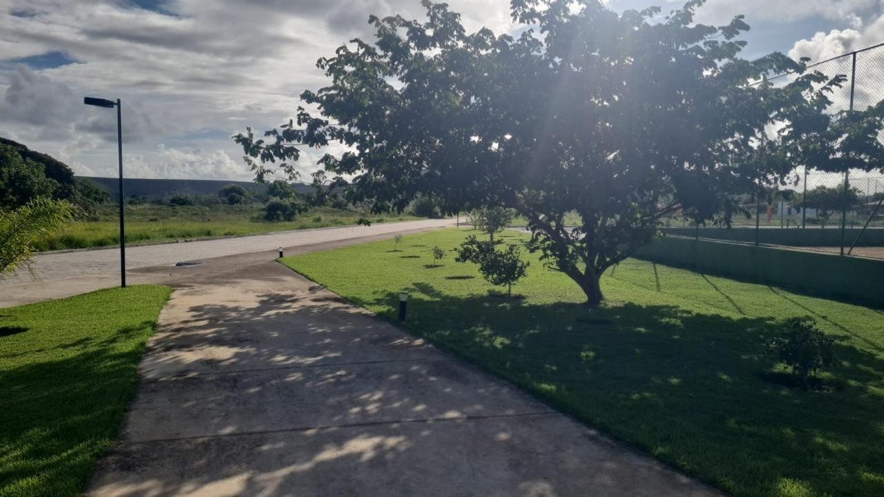 Terreno, 1050 m² - Foto 2